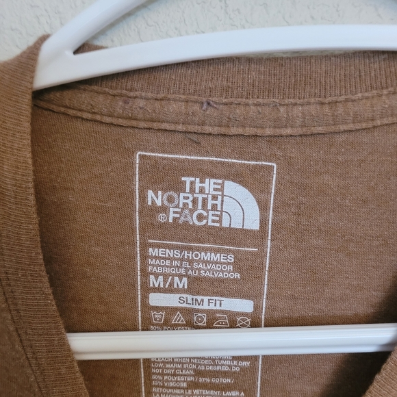 Northface tshirt - Picture 4 of 5